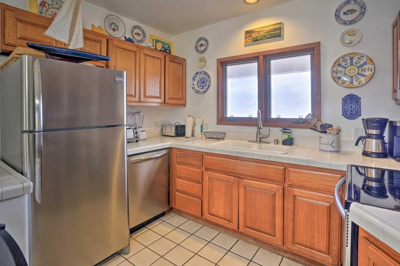 Quiet Avalon Getaway Villa With Ocean View And Balcony Luaran gambar